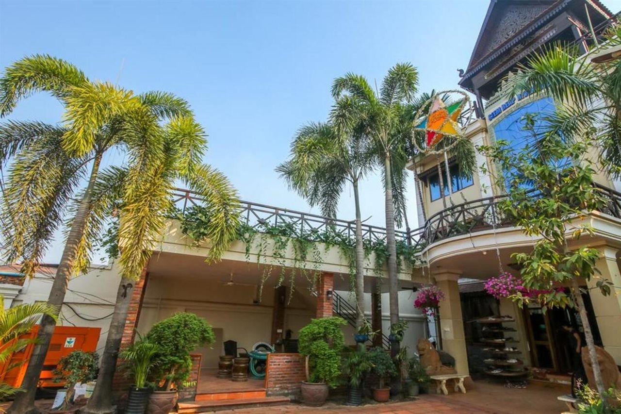 Siem Reap Riverside Hotel Buitenkant foto