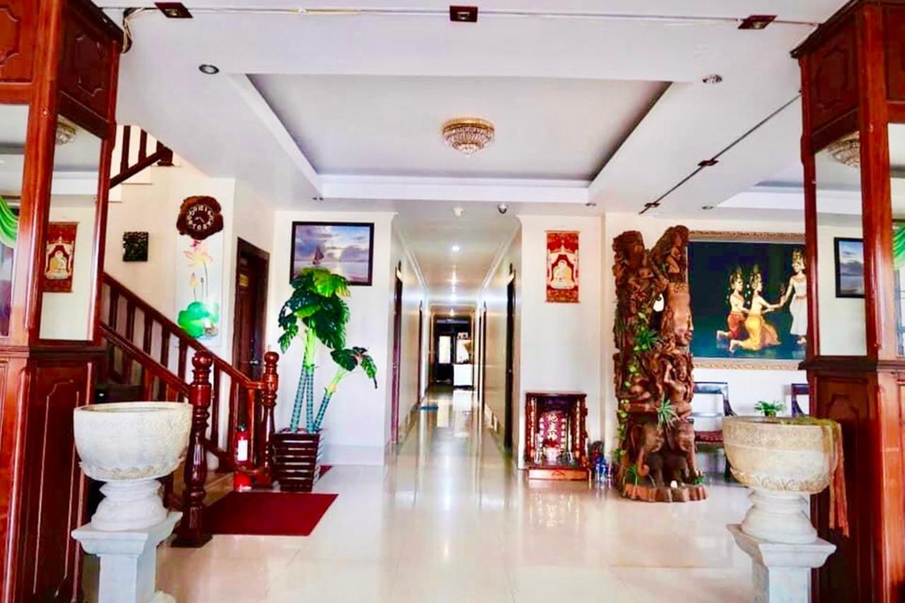 Siem Reap Riverside Hotel Buitenkant foto