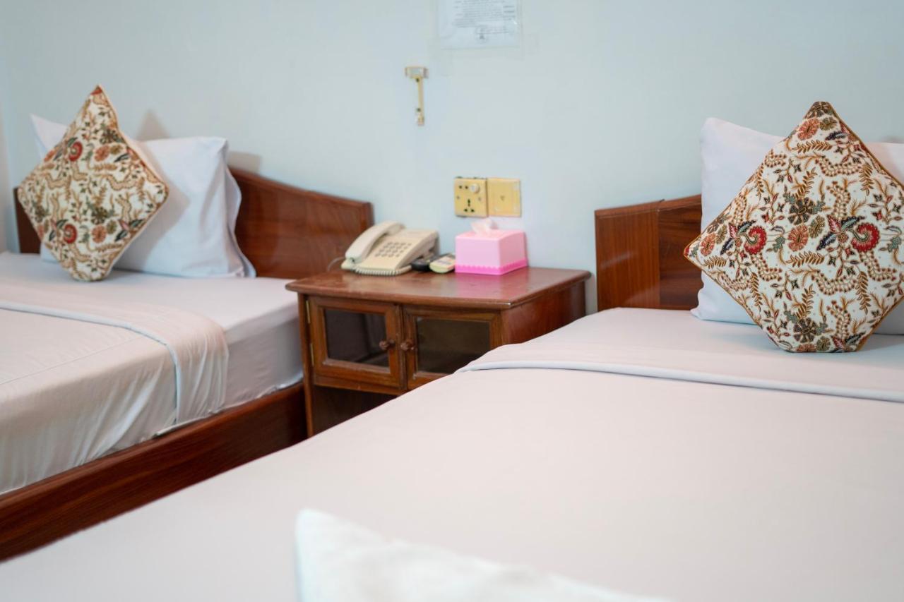 Siem Reap Riverside Hotel Buitenkant foto