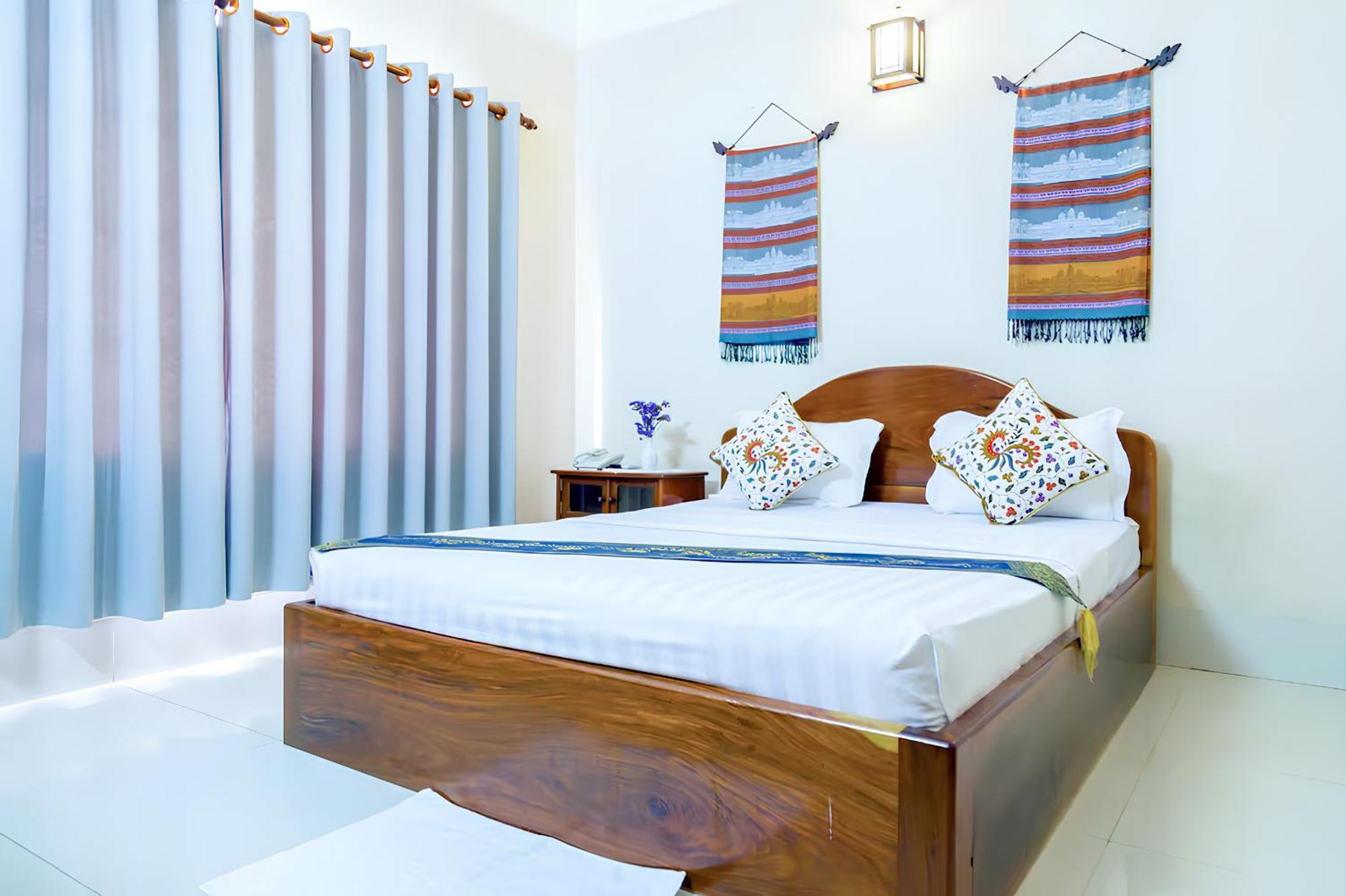 Siem Reap Riverside Hotel Buitenkant foto