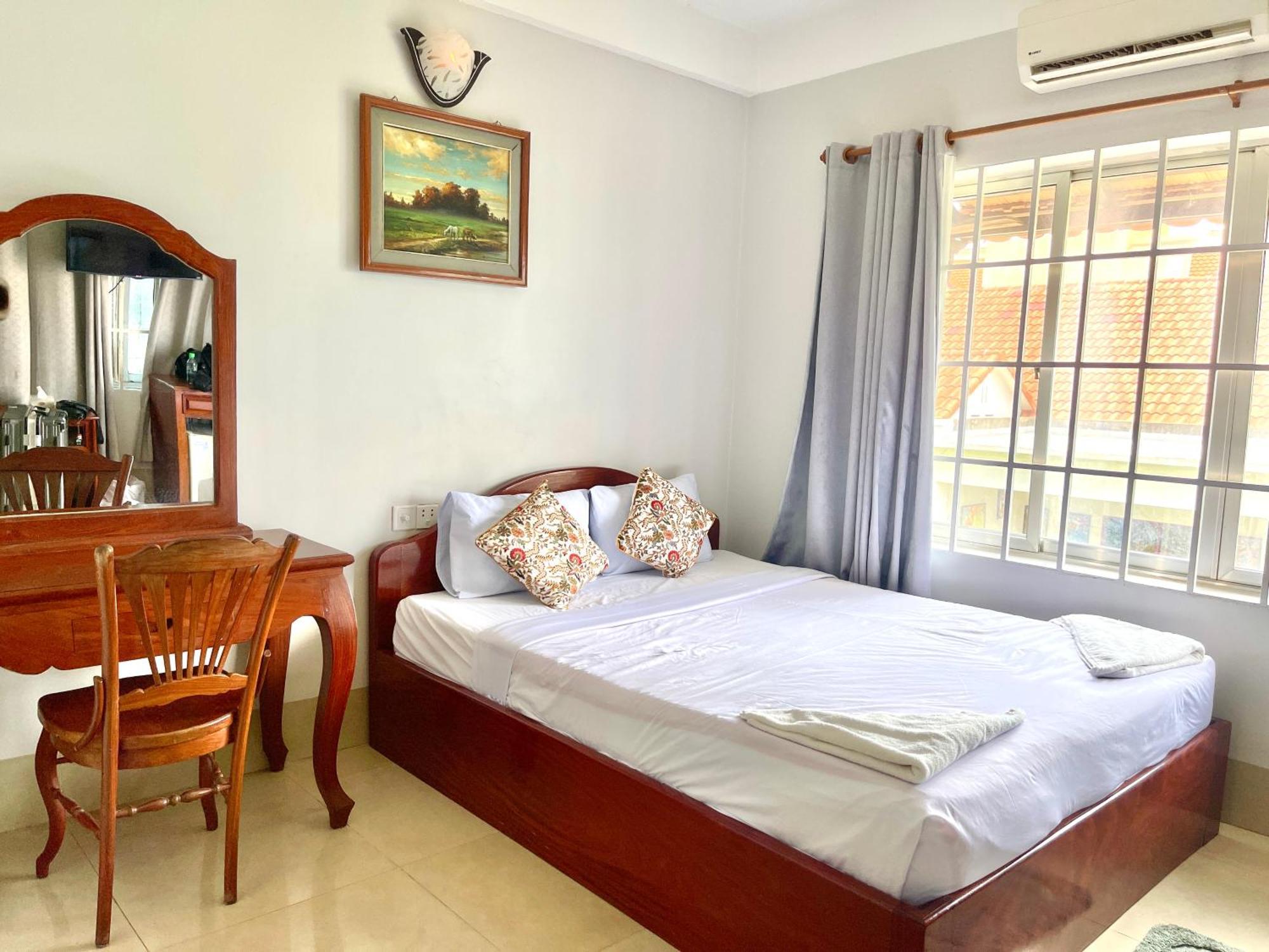 Siem Reap Riverside Hotel Buitenkant foto